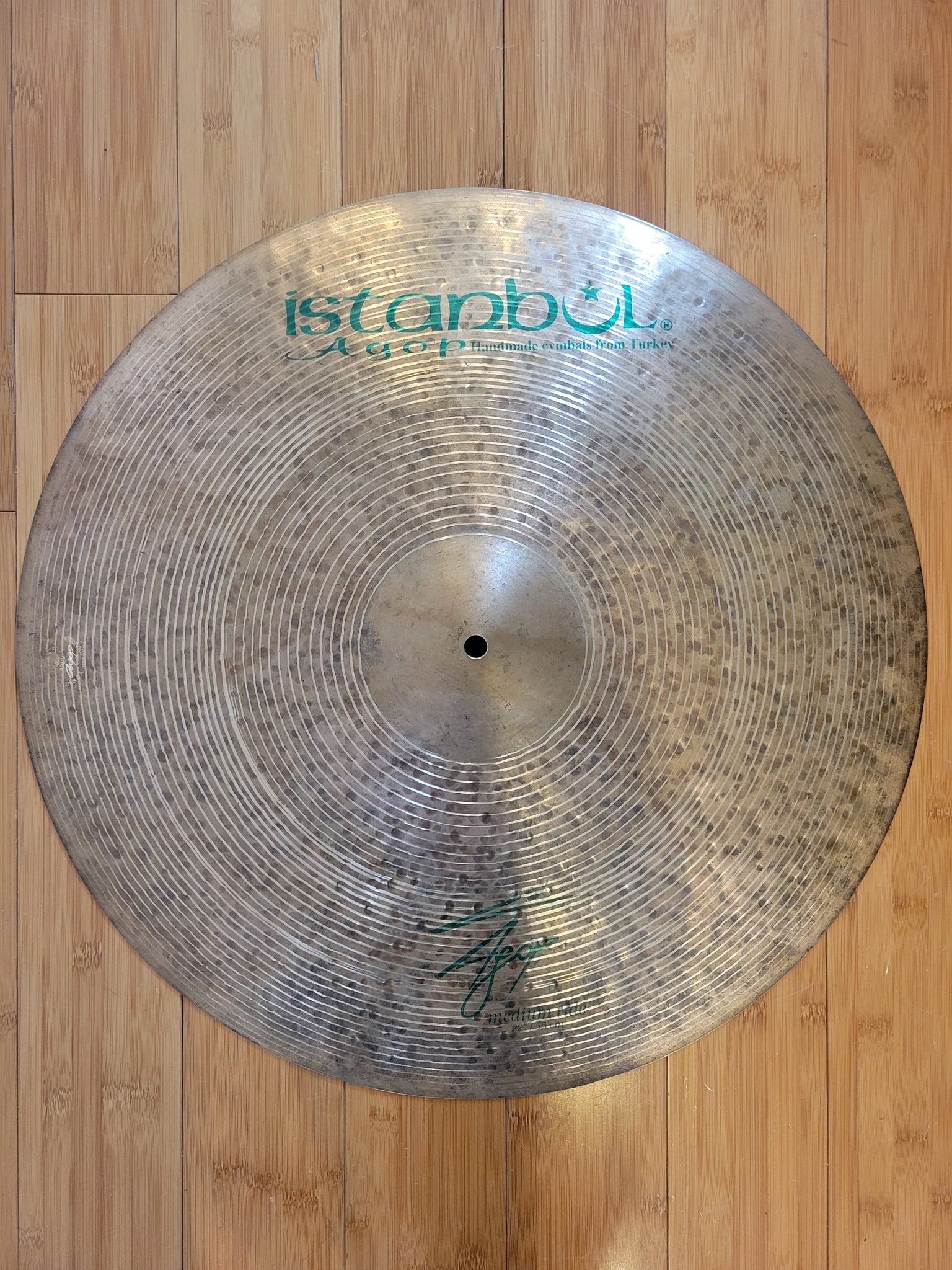 Cymbals - Istanbul Agop 22 Signature Medium Ride